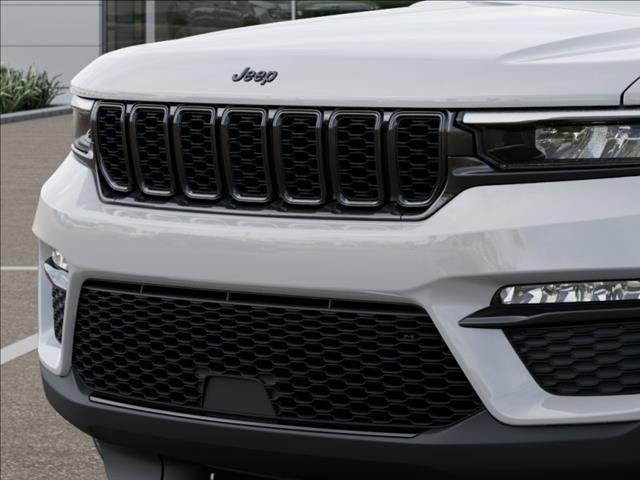 new 2025 Jeep Grand Cherokee car, priced at $37,668