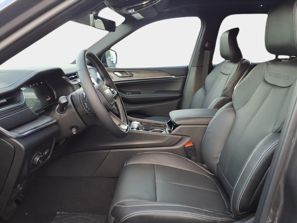 new 2025 Jeep Grand Cherokee car, priced at $55,073