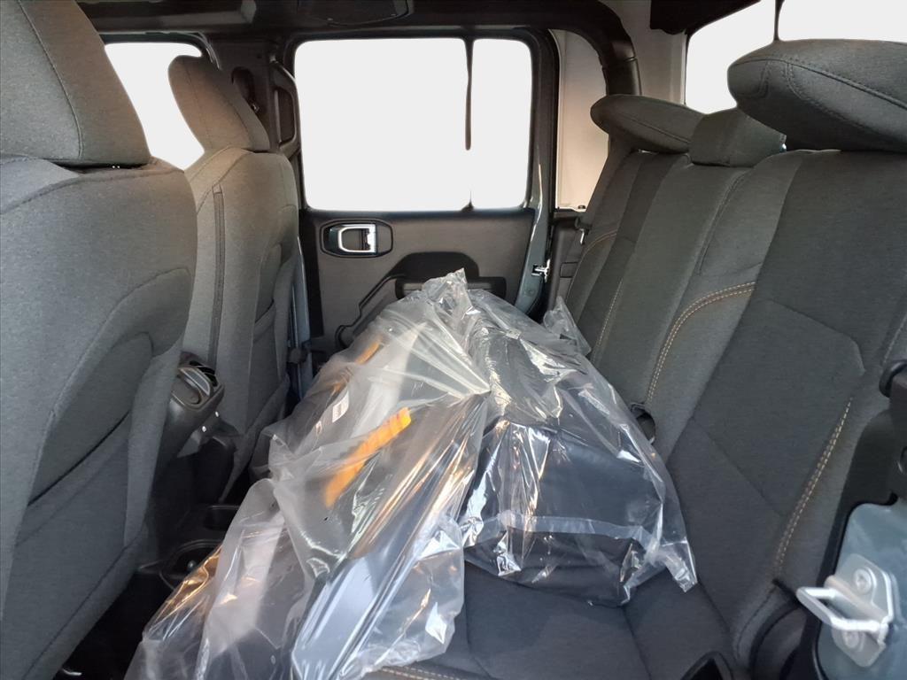 new 2026 Jeep Gladiator car, priced at $47,863