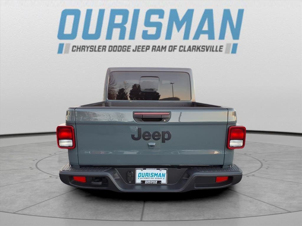 new 2026 Jeep Gladiator car, priced at $47,863