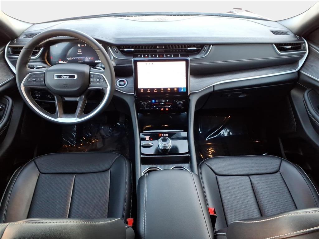 used 2024 Jeep Grand Cherokee L car, priced at $32,000