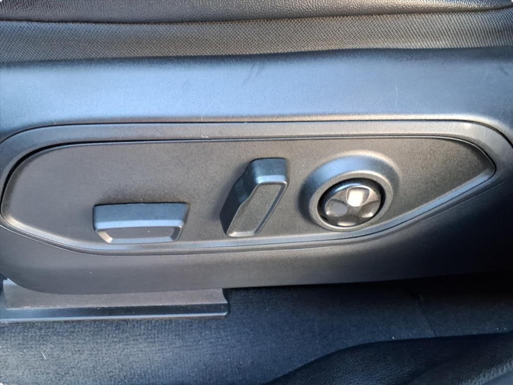 used 2024 Jeep Grand Cherokee L car, priced at $32,000