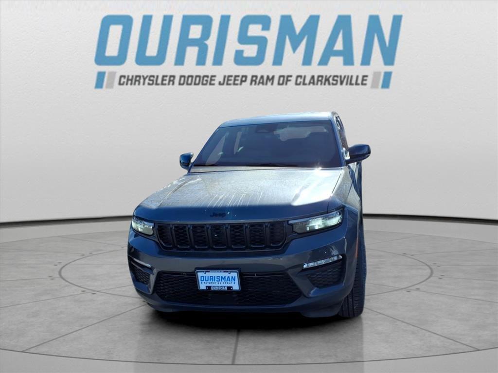 new 2025 Jeep Grand Cherokee car, priced at $38,156