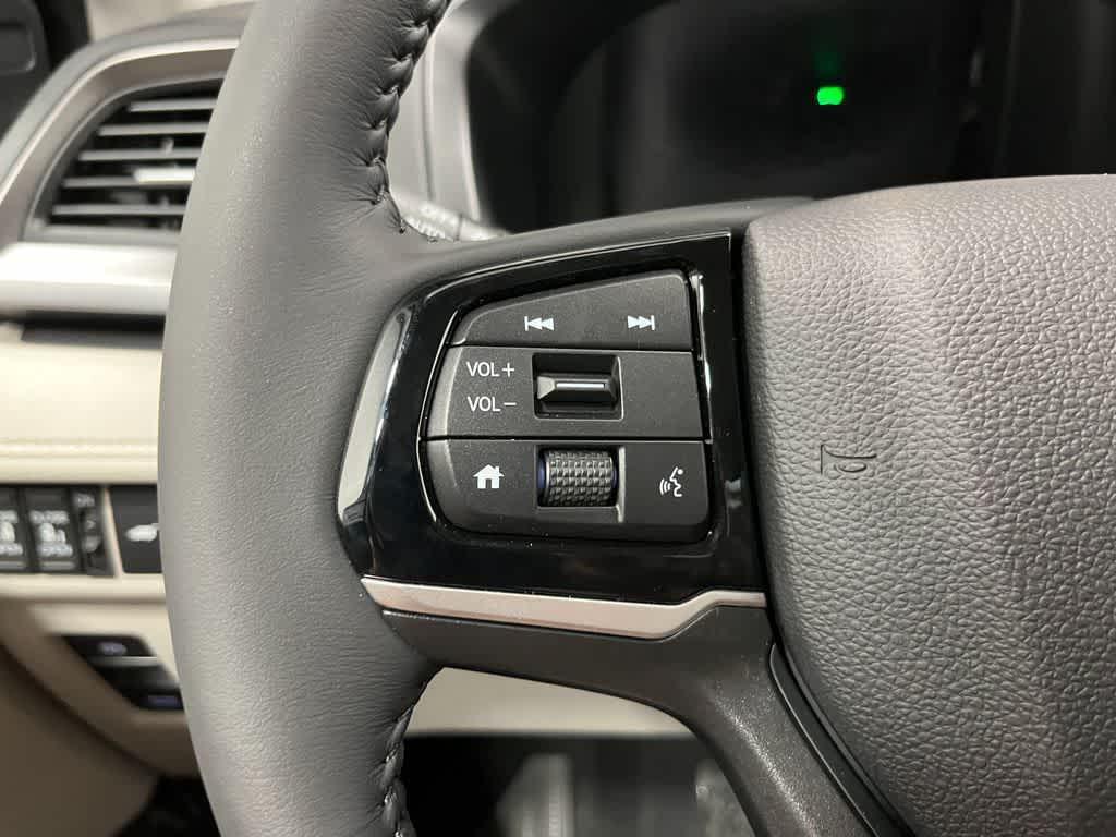 new 2026 Honda Odyssey car, priced at $41,737