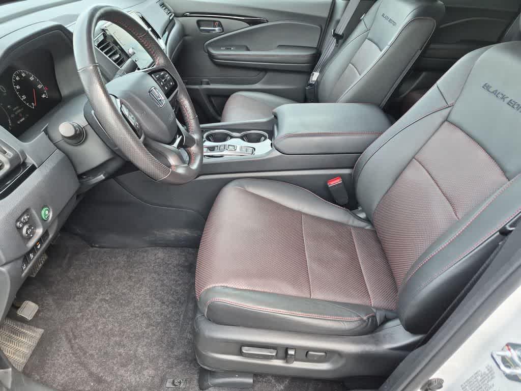 used 2025 Honda Ridgeline car, priced at $41,352