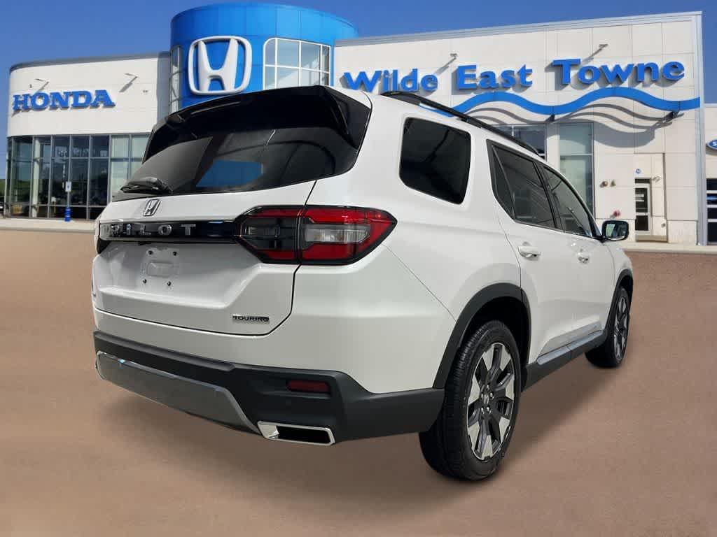 new 2026 Honda Pilot car, priced at $49,982