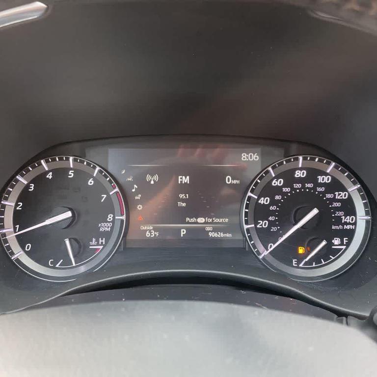 used 2020 Toyota Highlander car, priced at $31,558