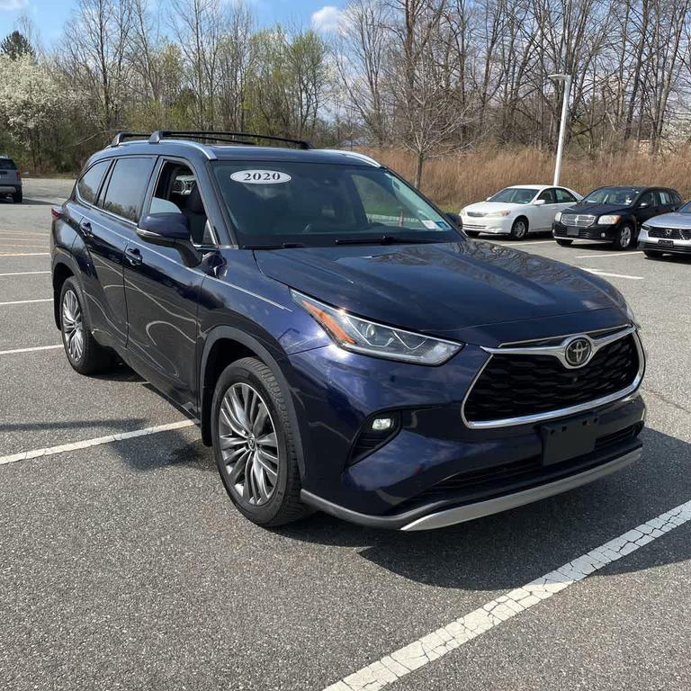 used 2020 Toyota Highlander car, priced at $31,558