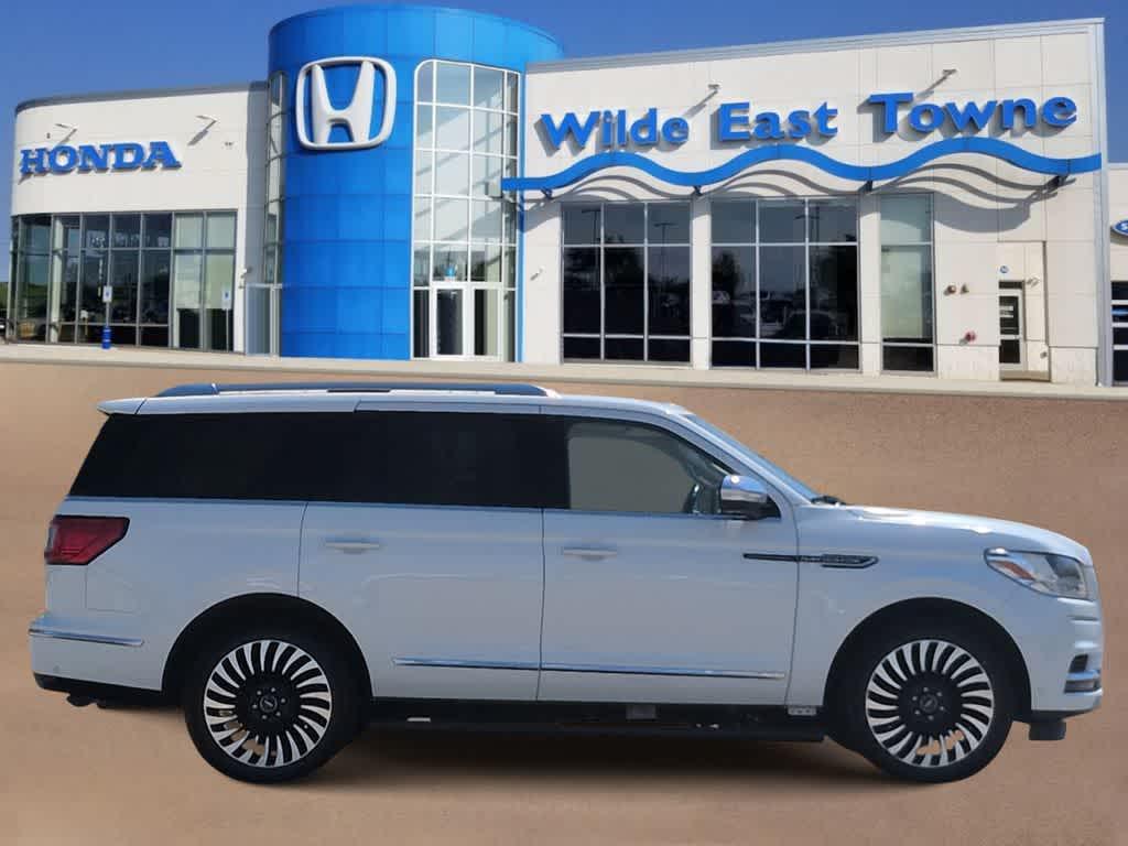 used 2020 Lincoln Navigator car, priced at $50,041