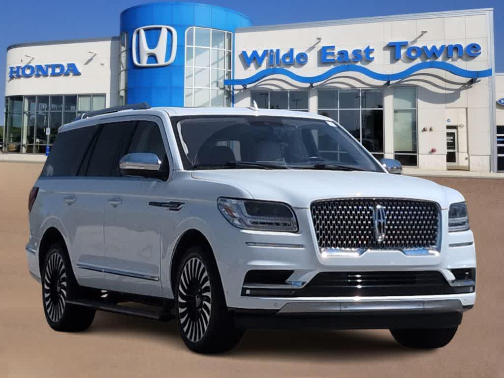 used 2020 Lincoln Navigator car, priced at $50,041