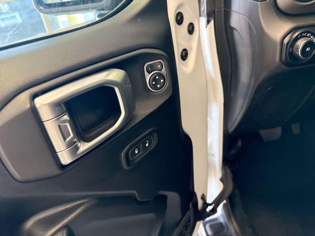 used 2019 Jeep Wrangler Unlimited car, priced at $22,364