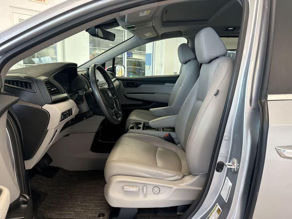 used 2023 Honda Odyssey car, priced at $32,062