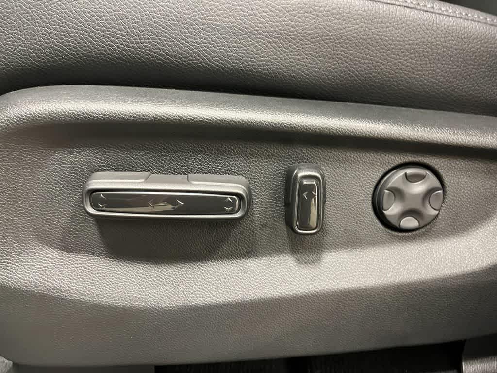 new 2026 Honda Odyssey car, priced at $42,509