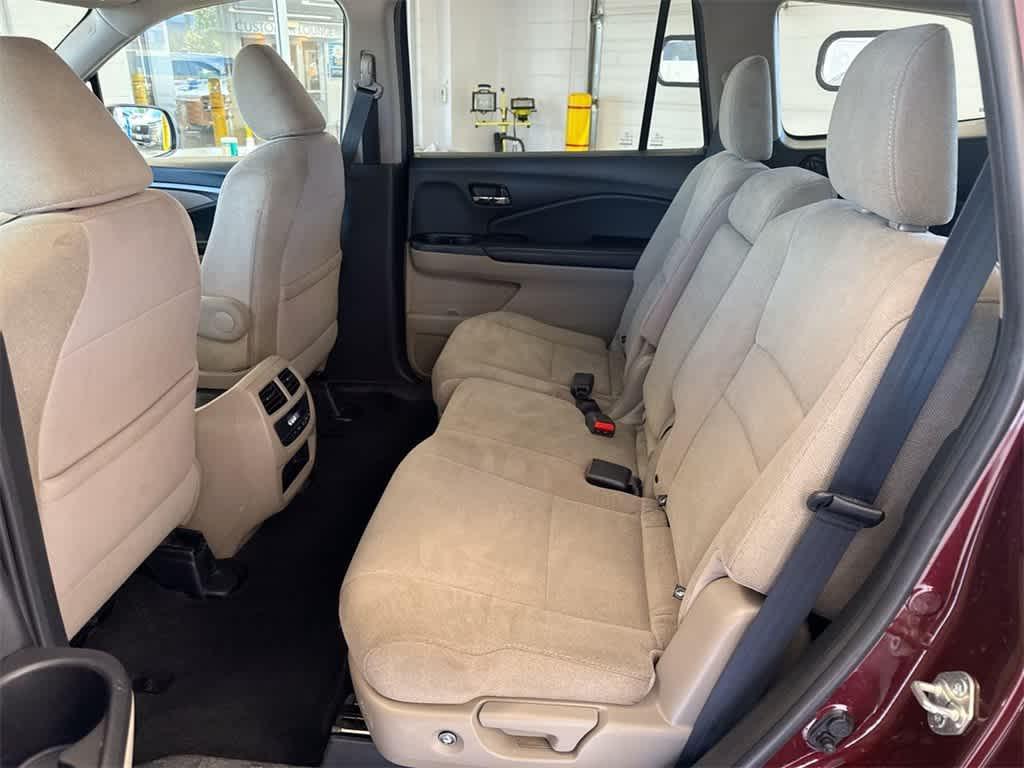 used 2021 Honda Pilot car, priced at $20,164