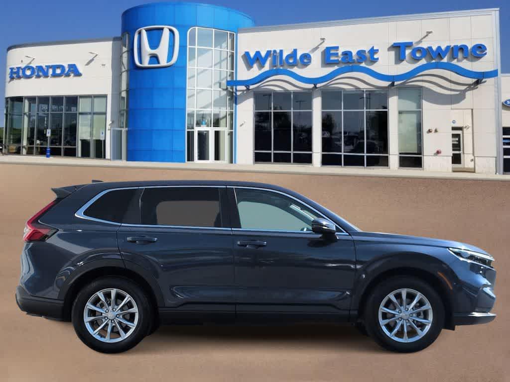 used 2025 Honda CR-V car, priced at $33,637