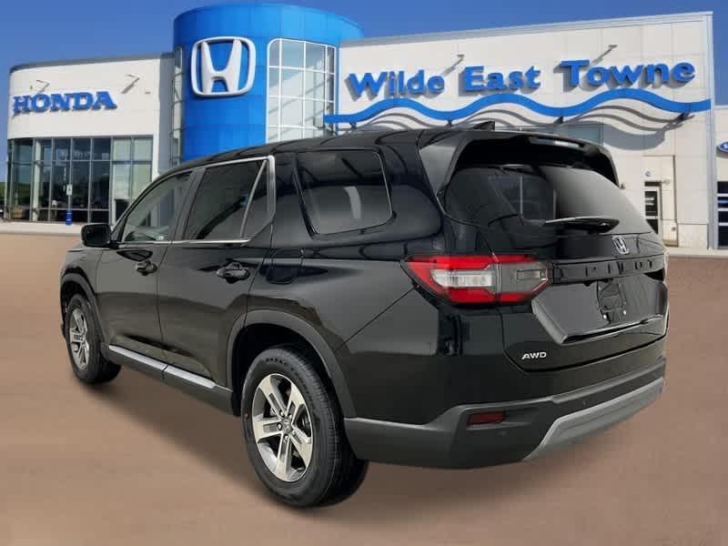 new 2025 Honda Pilot car