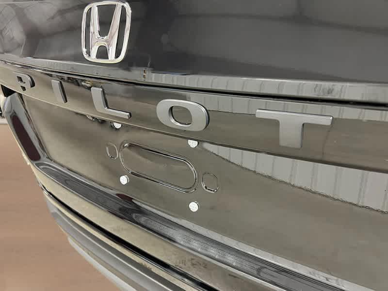new 2025 Honda Pilot car