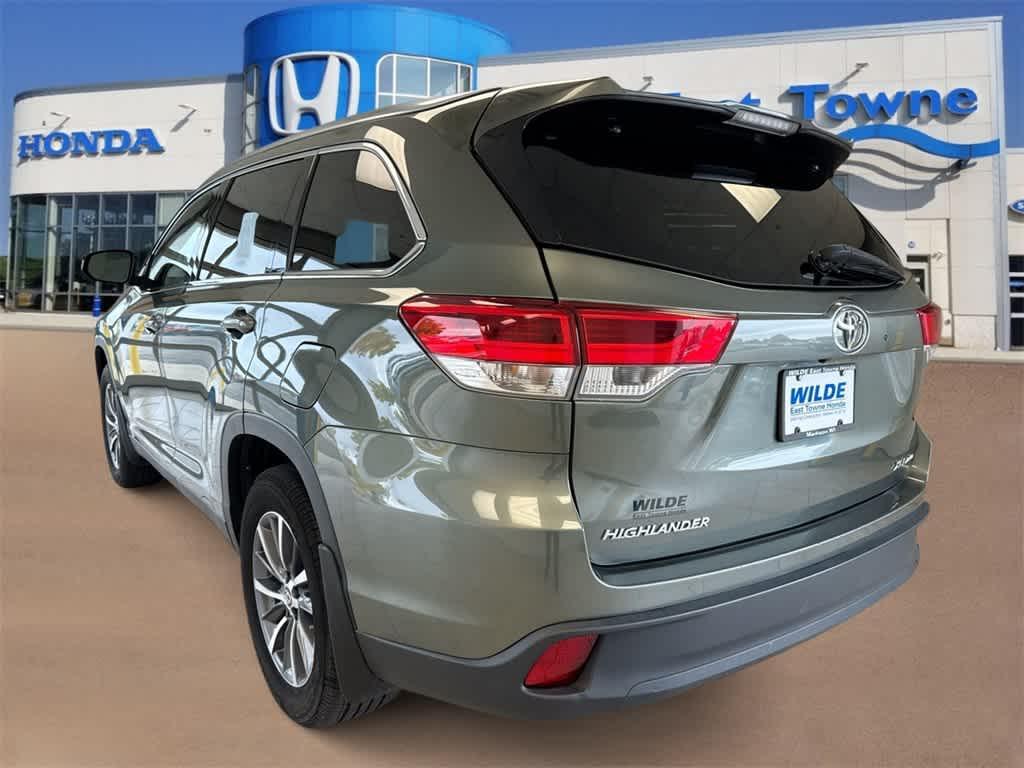 used 2019 Toyota Highlander car, priced at $20,187