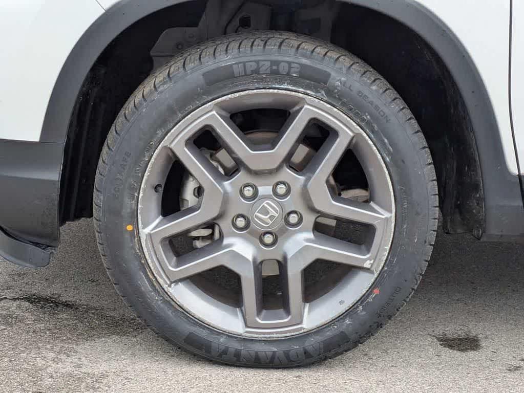 used 2023 Honda Passport car, priced at $31,140