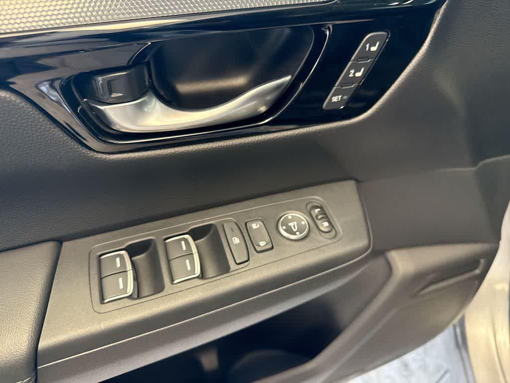 used 2024 Honda CR-V car, priced at $32,178