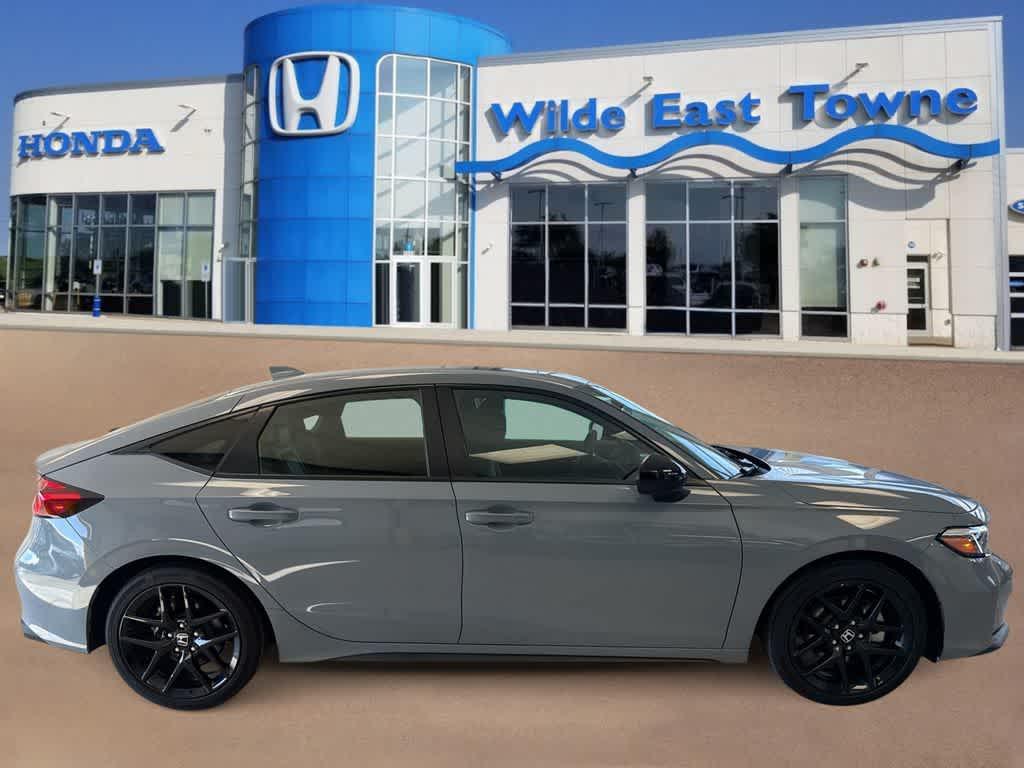 used 2025 Honda Civic Hybrid car, priced at $29,282