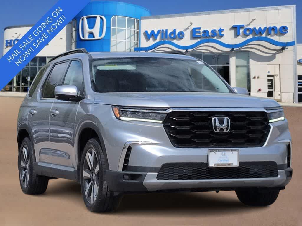 used 2025 Honda Pilot car, priced at $46,690