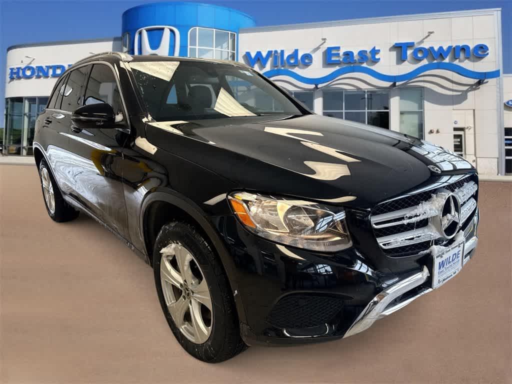 used 2018 Mercedes-Benz GLC 300 car, priced at $20,164