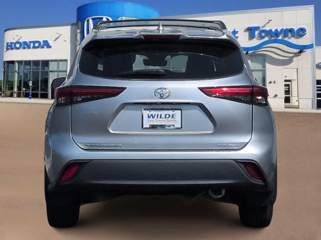 used 2020 Toyota Highlander car, priced at $29,755
