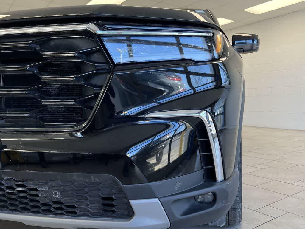used 2024 Honda Pilot car, priced at $35,048