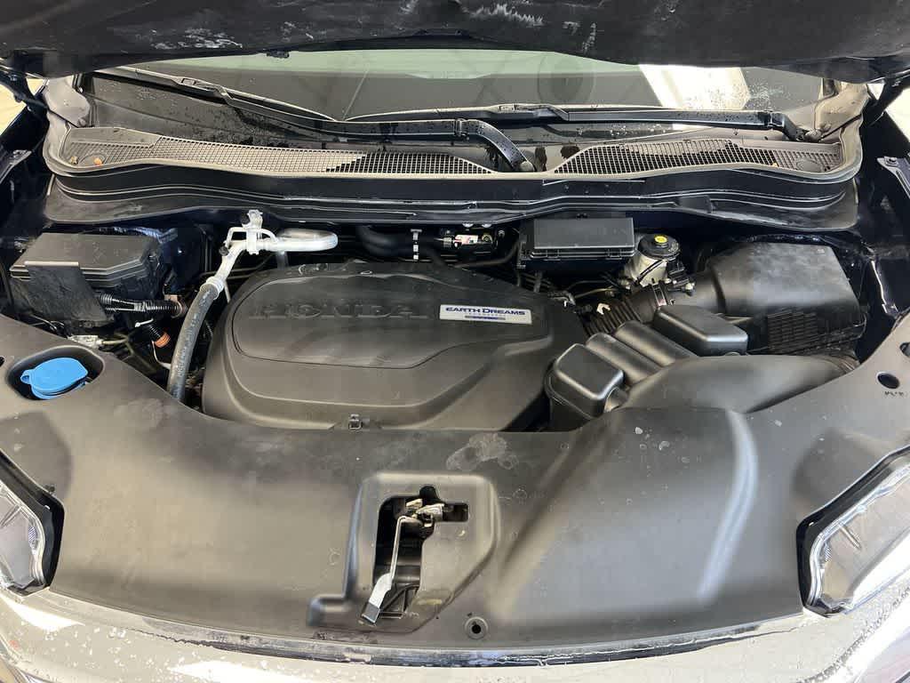 used 2019 Honda Pilot car, priced at $21,253