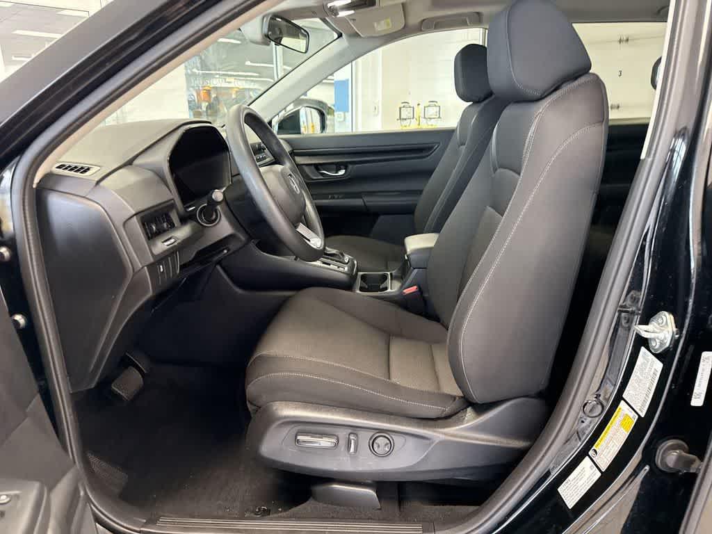 used 2024 Honda CR-V car, priced at $30,734