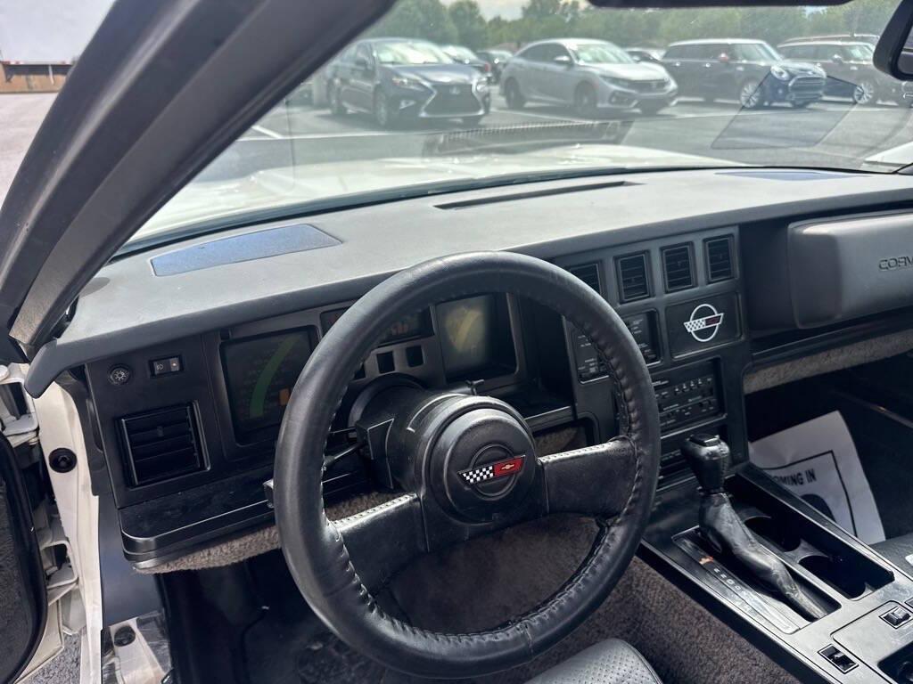 used 1986 Chevrolet Corvette car, priced at $16,995