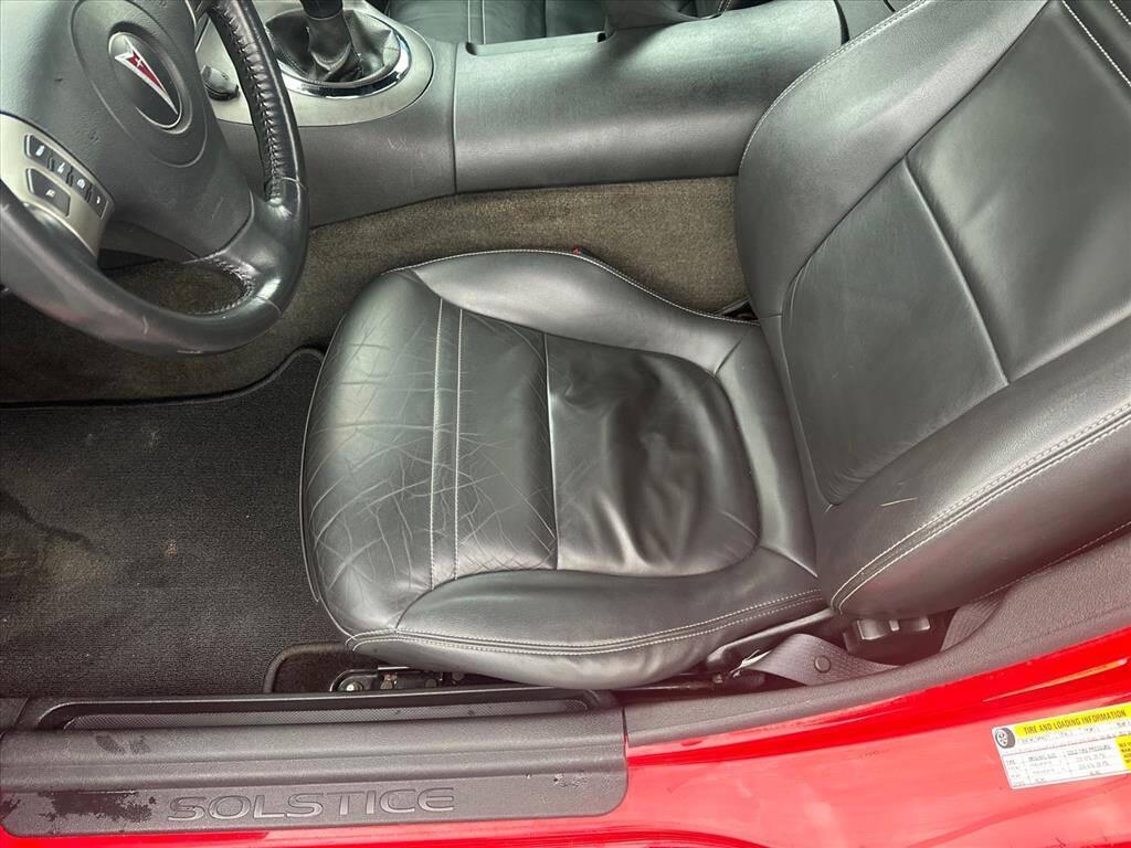 used 2006 Pontiac Solstice car, priced at $10,995
