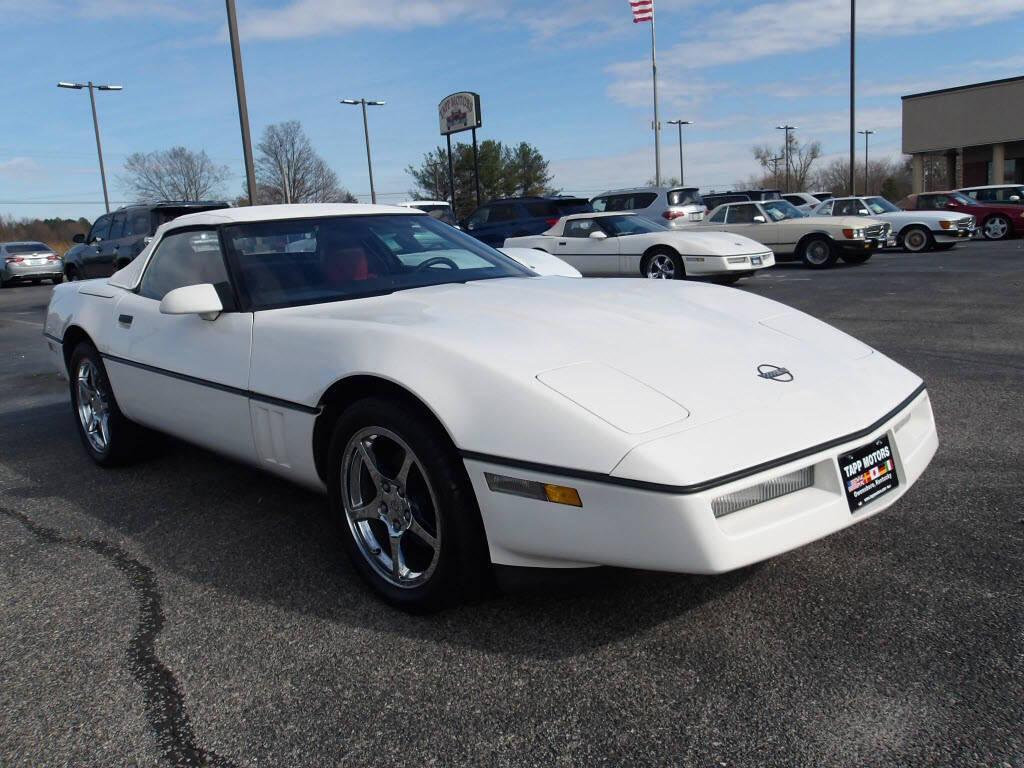 used 1988 Chevrolet Corvette car, priced at $14,995
