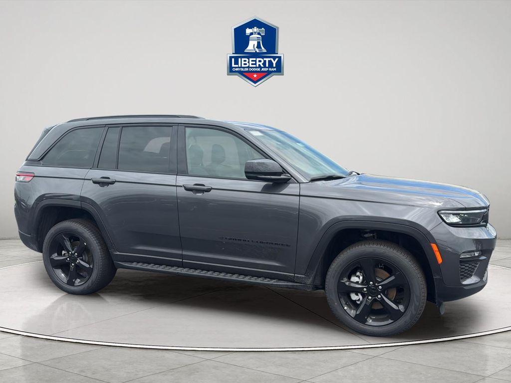 new 2025 Jeep Grand Cherokee car, priced at $50,366