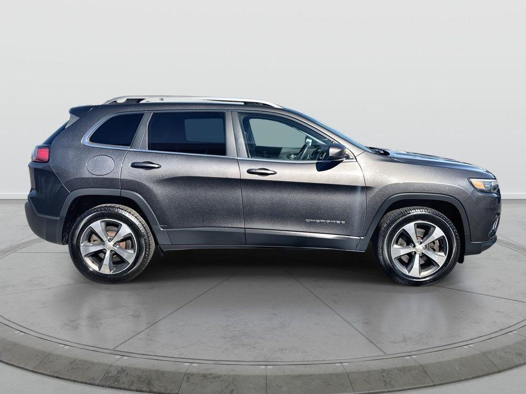 used 2019 Jeep Cherokee car, priced at $14,485