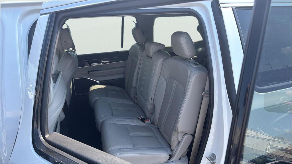 used 2022 Jeep Wagoneer car, priced at $33,995