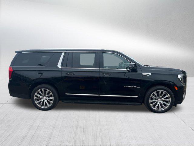 used 2022 GMC Yukon XL car, priced at $44,846