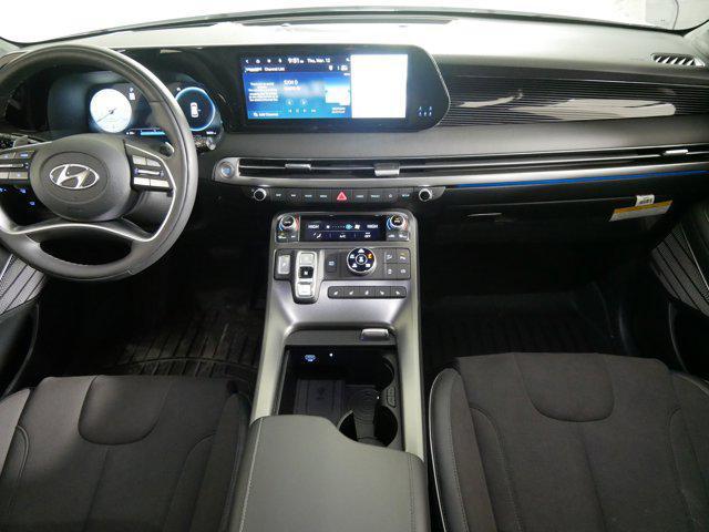 used 2025 Hyundai Palisade car, priced at $45,496