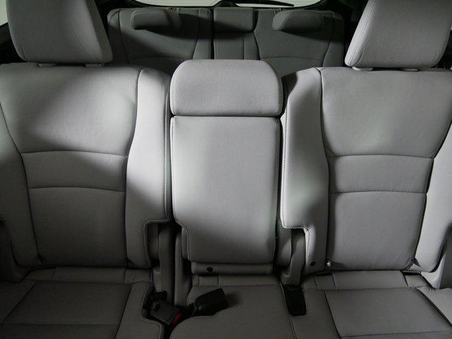 used 2022 Honda Pilot car, priced at $28,346