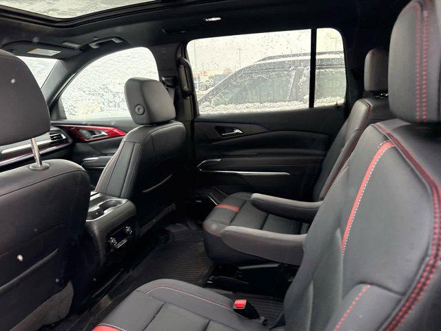 used 2024 Chevrolet Traverse car, priced at $49,996