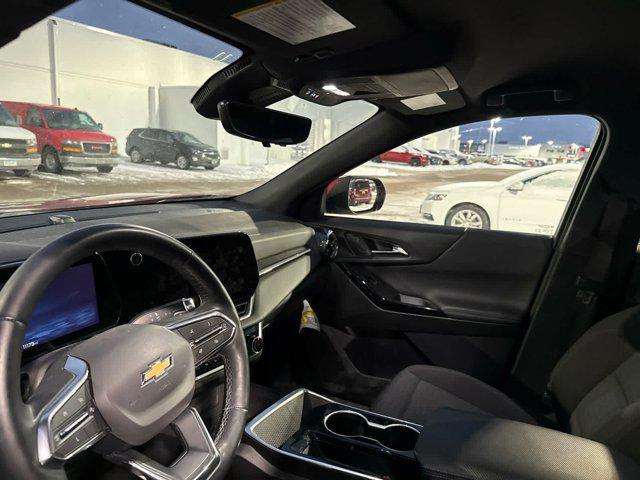 used 2025 Chevrolet Equinox car, priced at $27,996