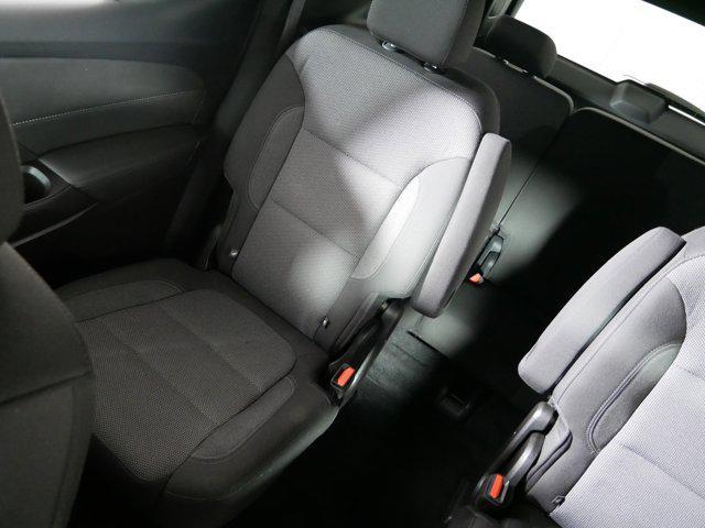 used 2023 Chevrolet Traverse car, priced at $30,496