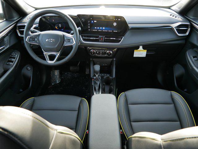 new 2025 Chevrolet TrailBlazer car, priced at $29,325