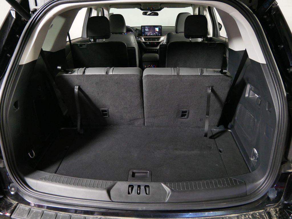 used 2025 Ford Explorer car, priced at $39,346