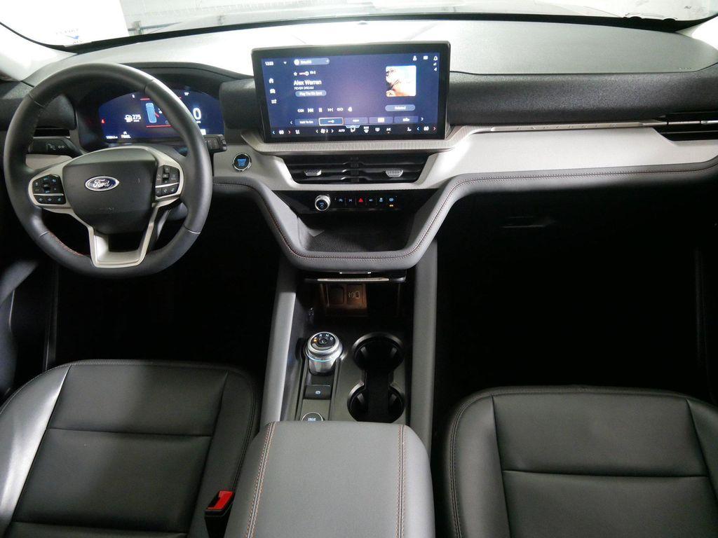 used 2025 Ford Explorer car, priced at $39,346
