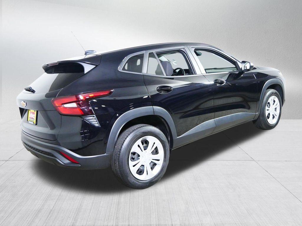 used 2024 Chevrolet Trax car, priced at $18,246