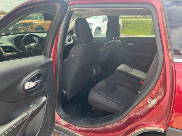 used 2015 Jeep Cherokee car, priced at $6,849