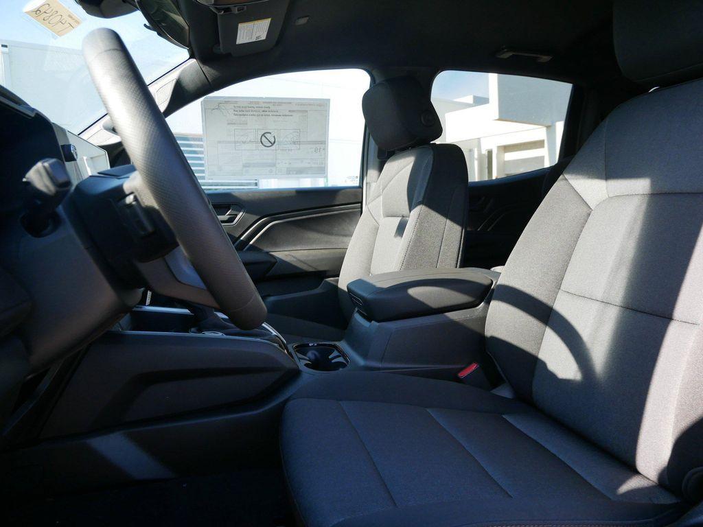 new 2026 Chevrolet Colorado car, priced at $38,398