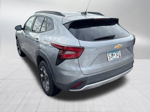 used 2025 Chevrolet Trax car, priced at $21,996